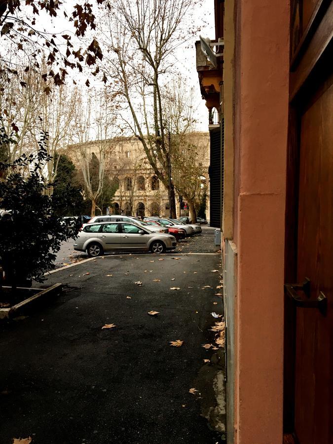 Dolce Casa Colosseo ローマ エクステリア 写真