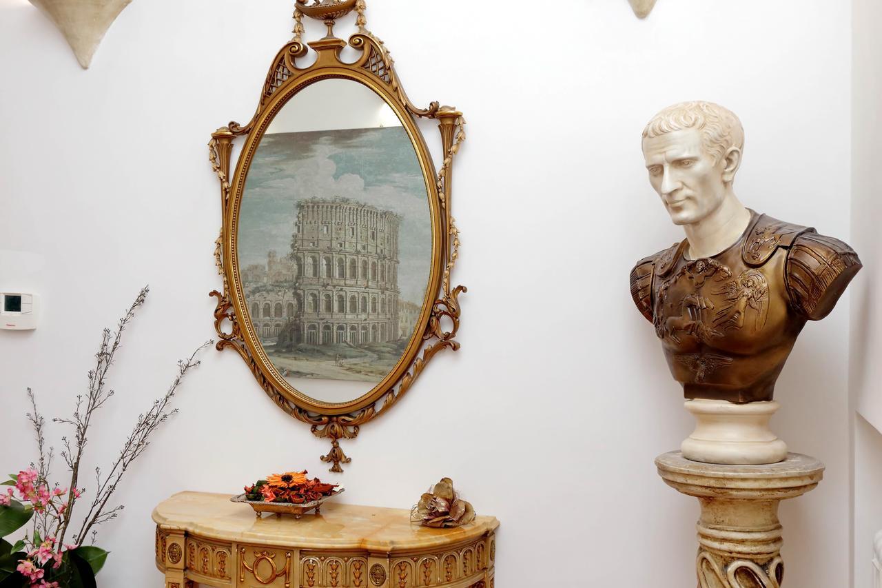 Dolce Casa Colosseo ローマ エクステリア 写真