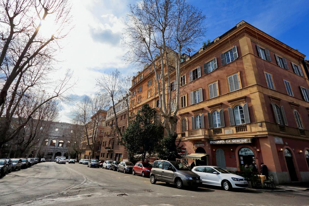 Dolce Casa Colosseo ローマ エクステリア 写真